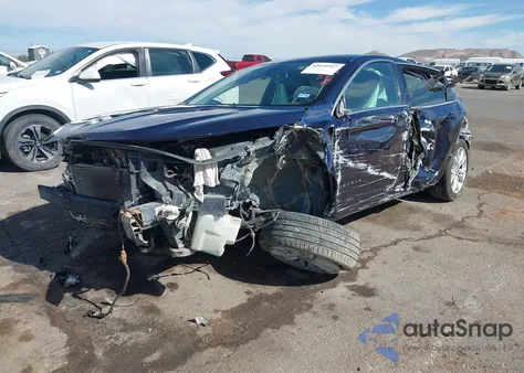 2017 Chevrolet Impala 1Lt из США, поврежденный, VIN 2G1105SA3H9196680